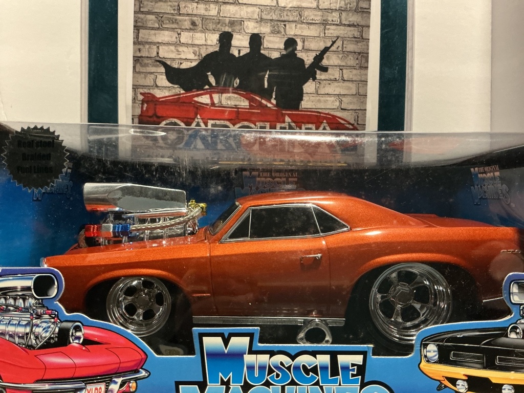 1:18 MUSCLE MACHINES- ‘66 GTO image