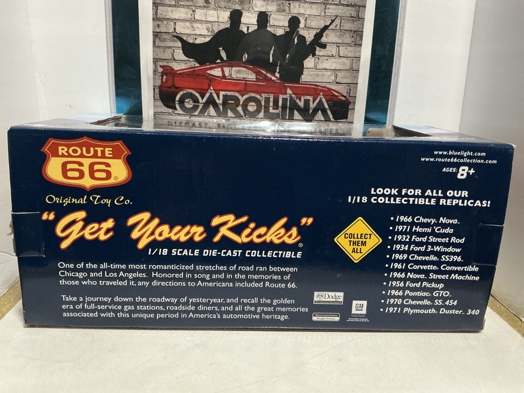 1:18 ROUTE 66  “GET YOUR KICKS” 1967 BUICK GS. 400 [RED] image