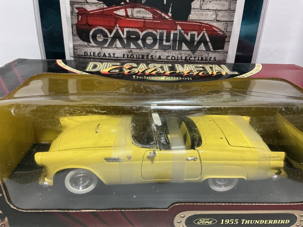 1:18 ROAD SIGNATURE DIE CAST METAL- FORD 1955 THUNDERBIRD image