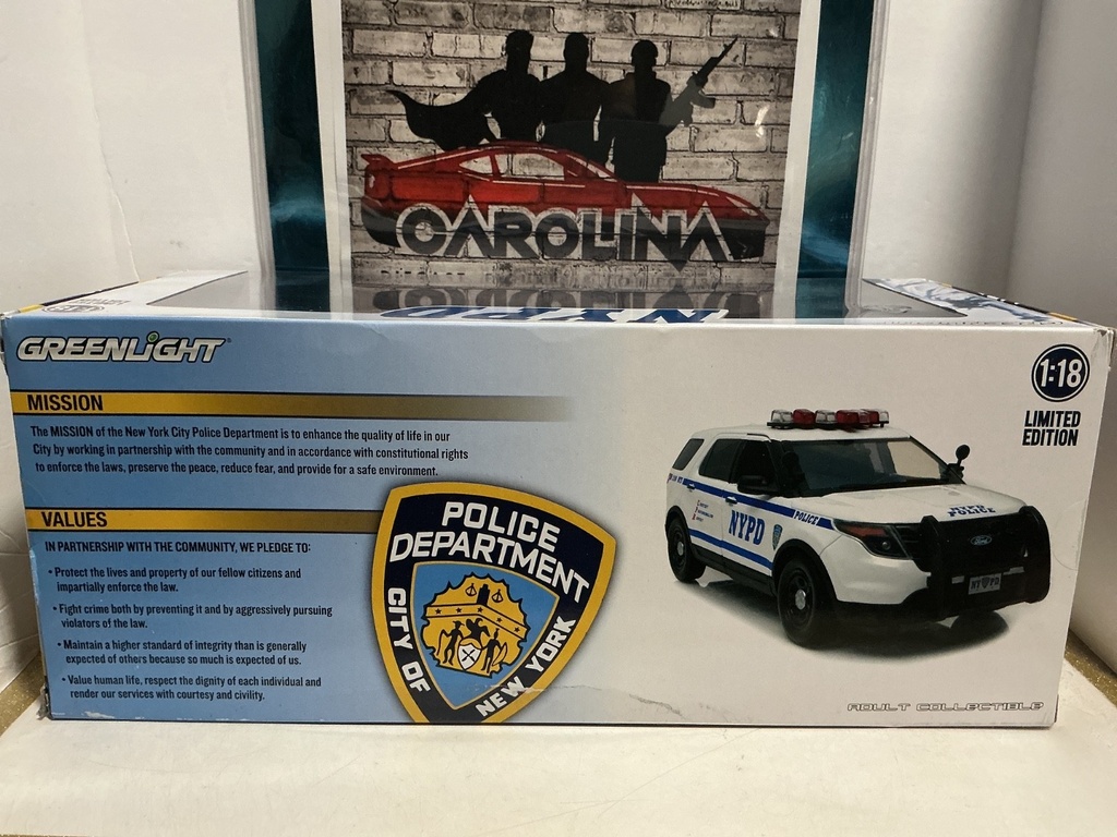1:18 GREENLIGHT COLLECTIBLES - 2015 FORD POLICE INTERCEPTOR UTILITY NYPD SUV #2 image