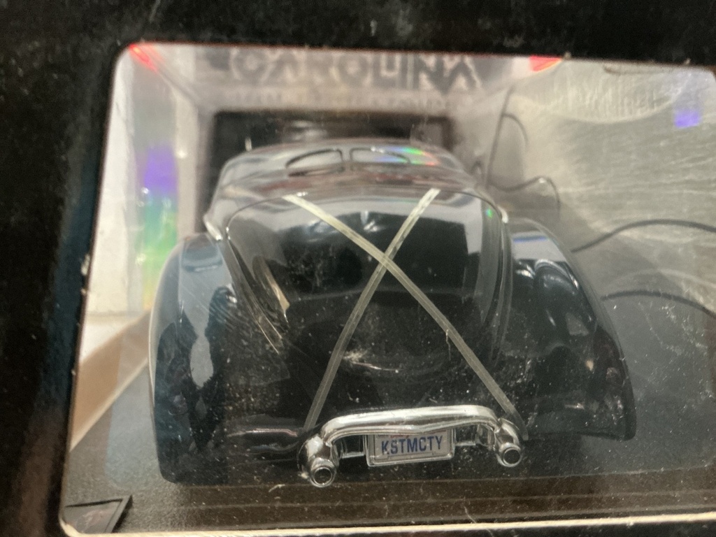 1:18 HOTWHEELS SCRAPE MODIFIED LIMITED EDITION - BLACK WITH FLAMES image