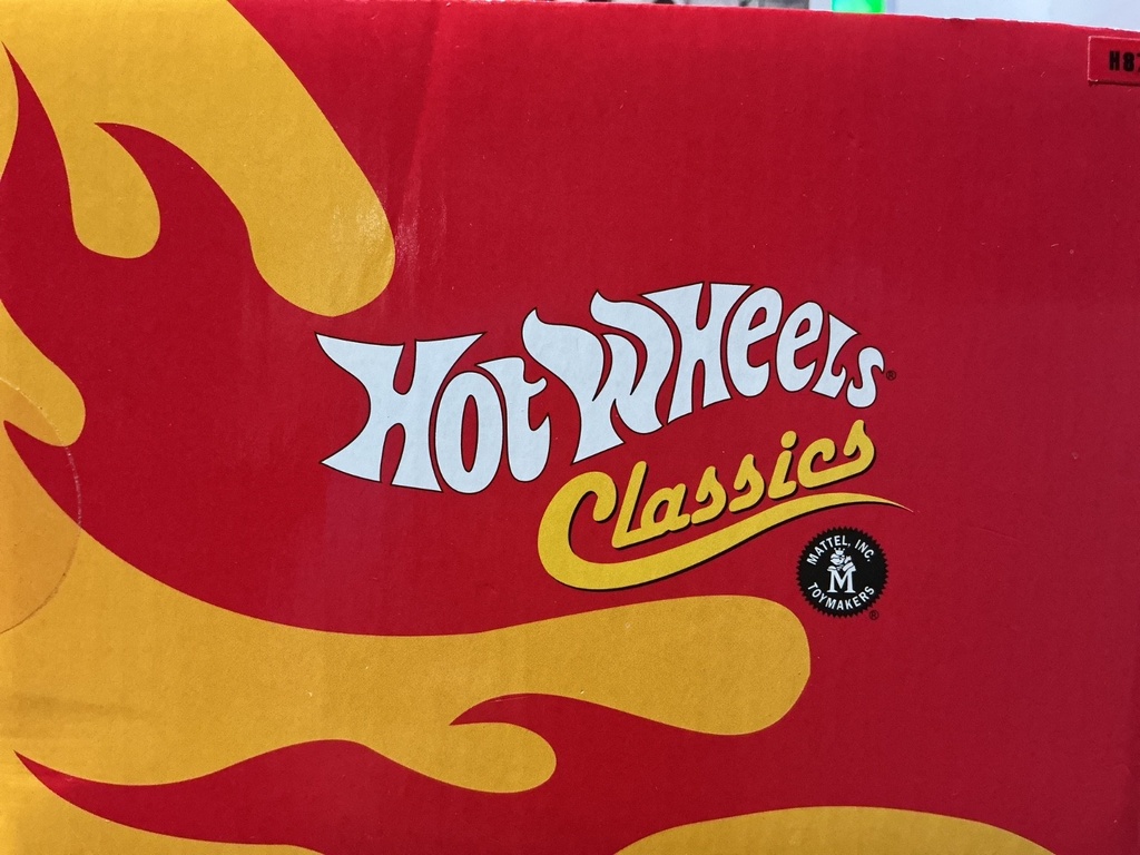 1:18 HOTWHEELS CLASSICS - LIMITED EDITION ‘68 CAMARO BLUE / WHITE image