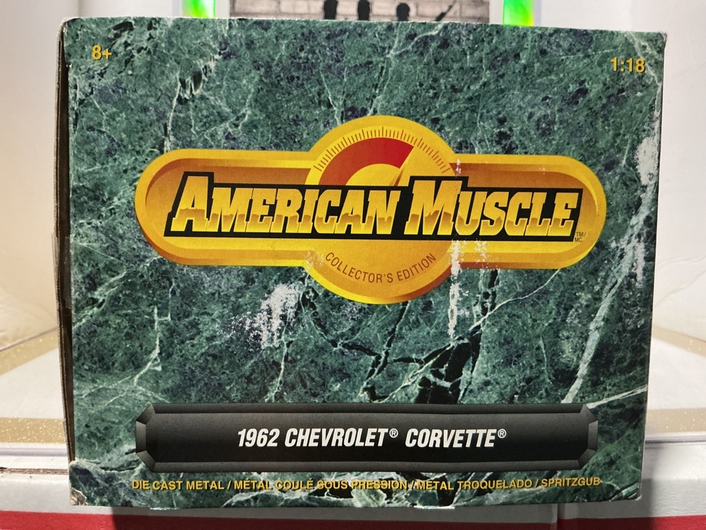 1:18 ERTL - 1962 CHEVROLET CORVETTE  [RED] image