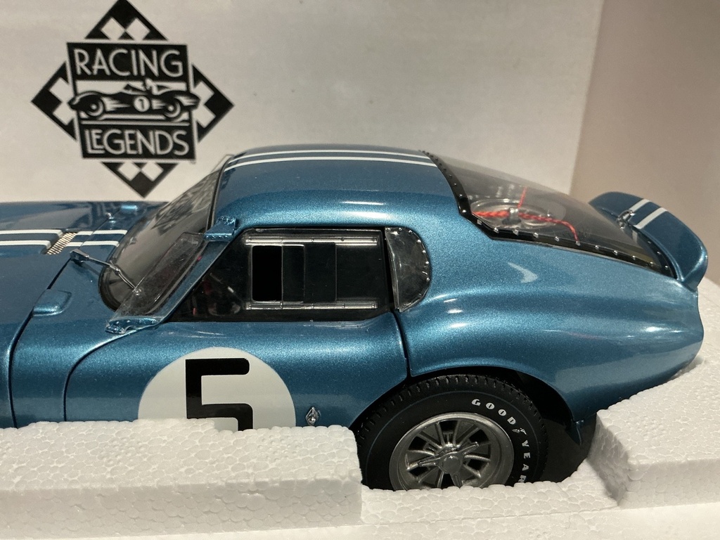 1:18 EXOTO - VIKING BLUE 1964 COBRA DAYTONA COUPE #5 LE MANS GT CLASS WINNER image