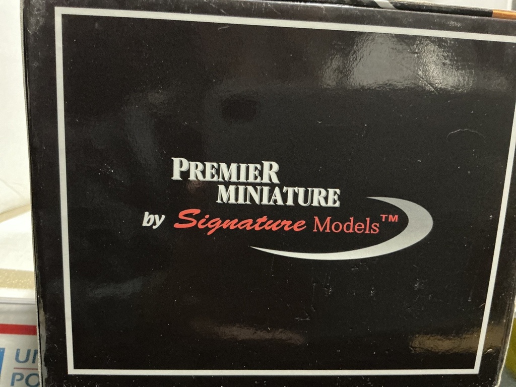 1:18 PREMIER MINIATURE BY SIGNATURE MODELS - 1938 MERCEDES BENZ G4 image