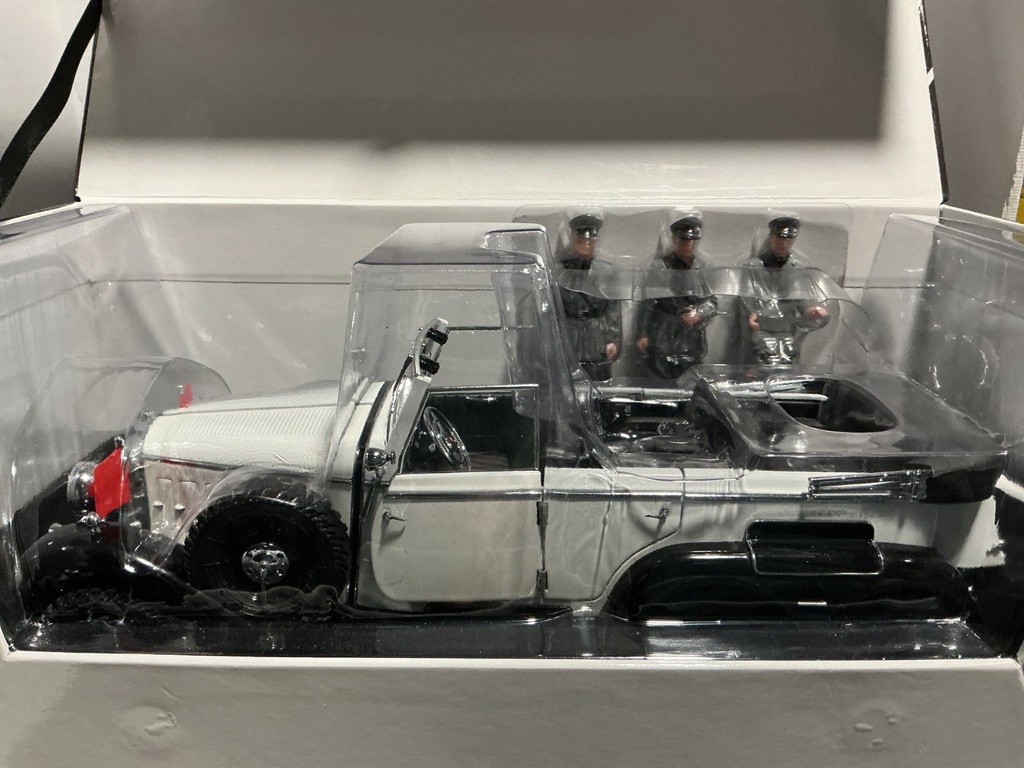 1:18 PREMIER MINIATURE BY SIGNATURE MODELS - 1938 MERCEDES BENZ G4 image