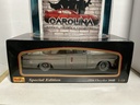 1:18 MAISTO SPECIAL EDITION - 1956 CHRYSLER 300B [WHITE/TAN] image