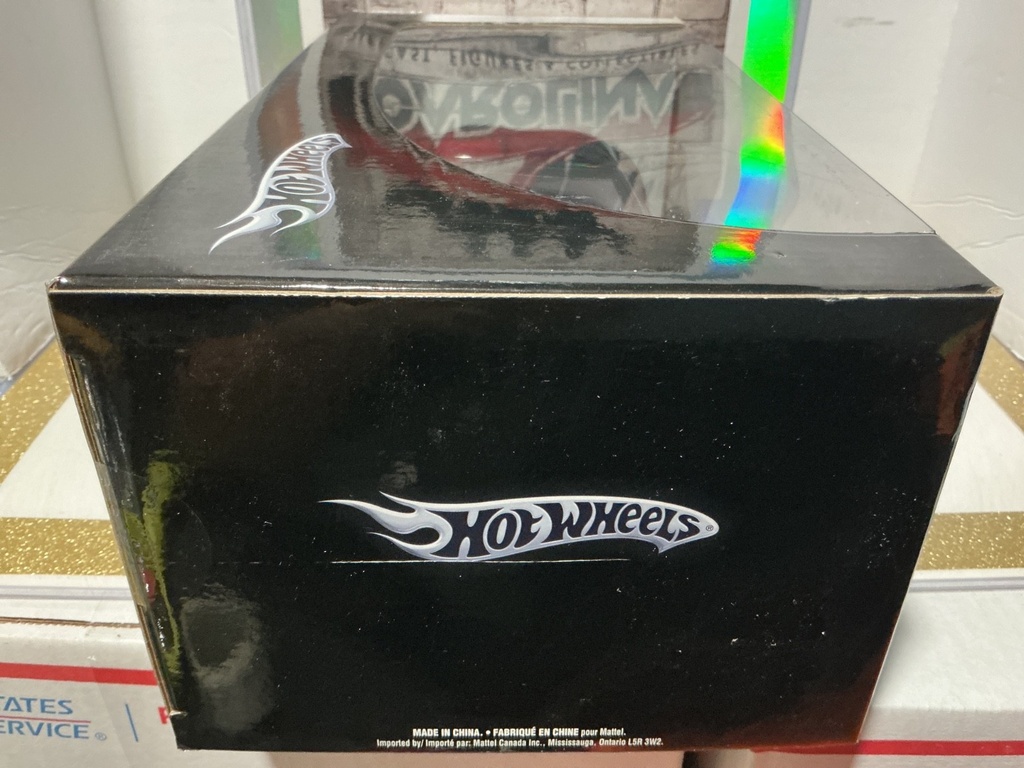 1:18 HOTWHEELS HALL OF FAME - 575 GTZ ZAGATO BLACK ON RED image