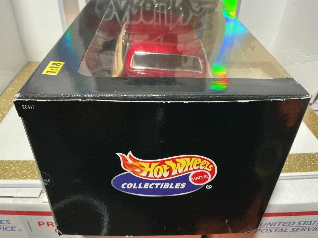 1:18 HOTWHEELS COLLECTIBLES - 1950 MERCURY WOODIE image