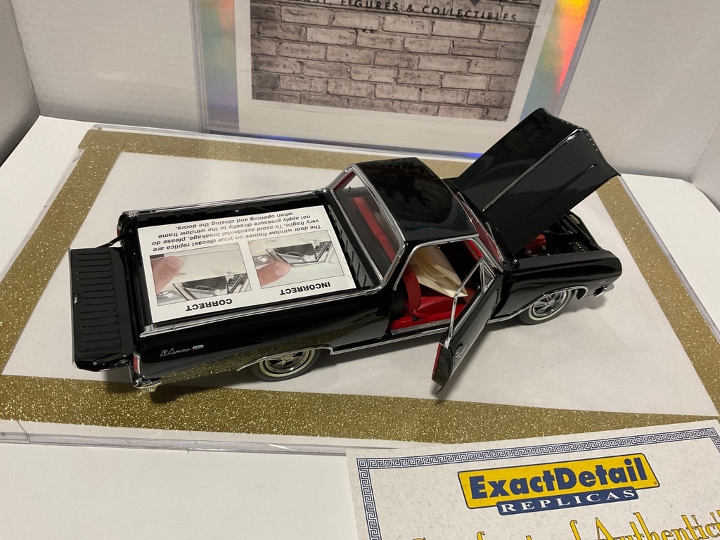 1:18 EXACT DETAIL 1965 TUXEDO BLACK CUSTOM EL CAMINO {LIGHT RASHING } image