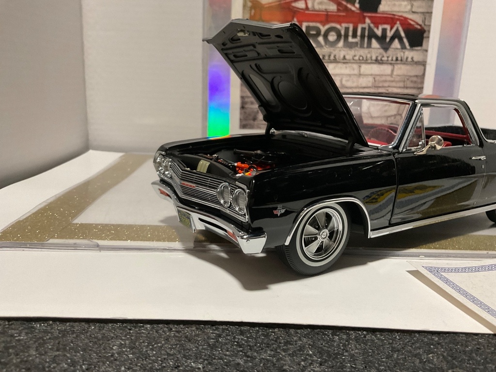 1:18 EXACT DETAIL 1965 TUXEDO BLACK CUSTOM EL CAMINO {LIGHT RASHING } image