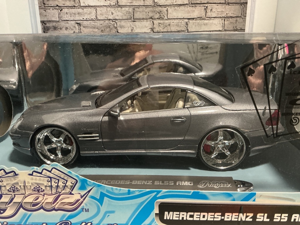 1:18 MAISTO MERCEDES-BENZ SL 55 AMG image