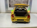1:18 MAISTO CHRYSLER PRONTO CRUISER CONCEPT YELLOW ON BLACK image