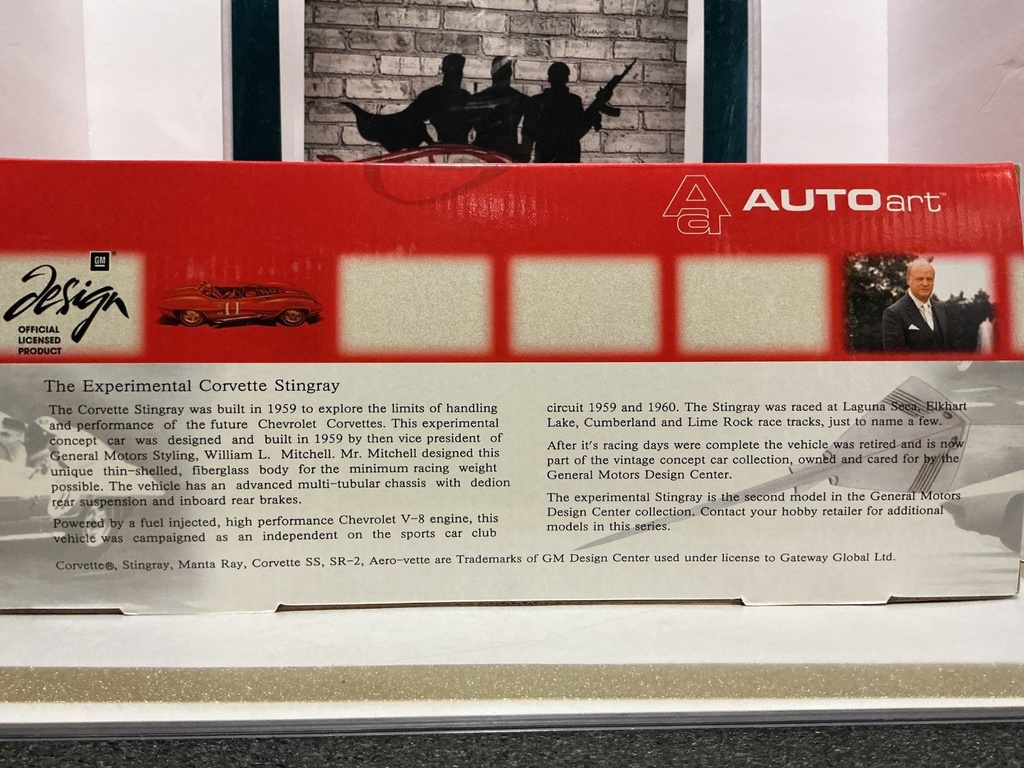 1:18 AUTO ART ATINQRAY CORVETTE image