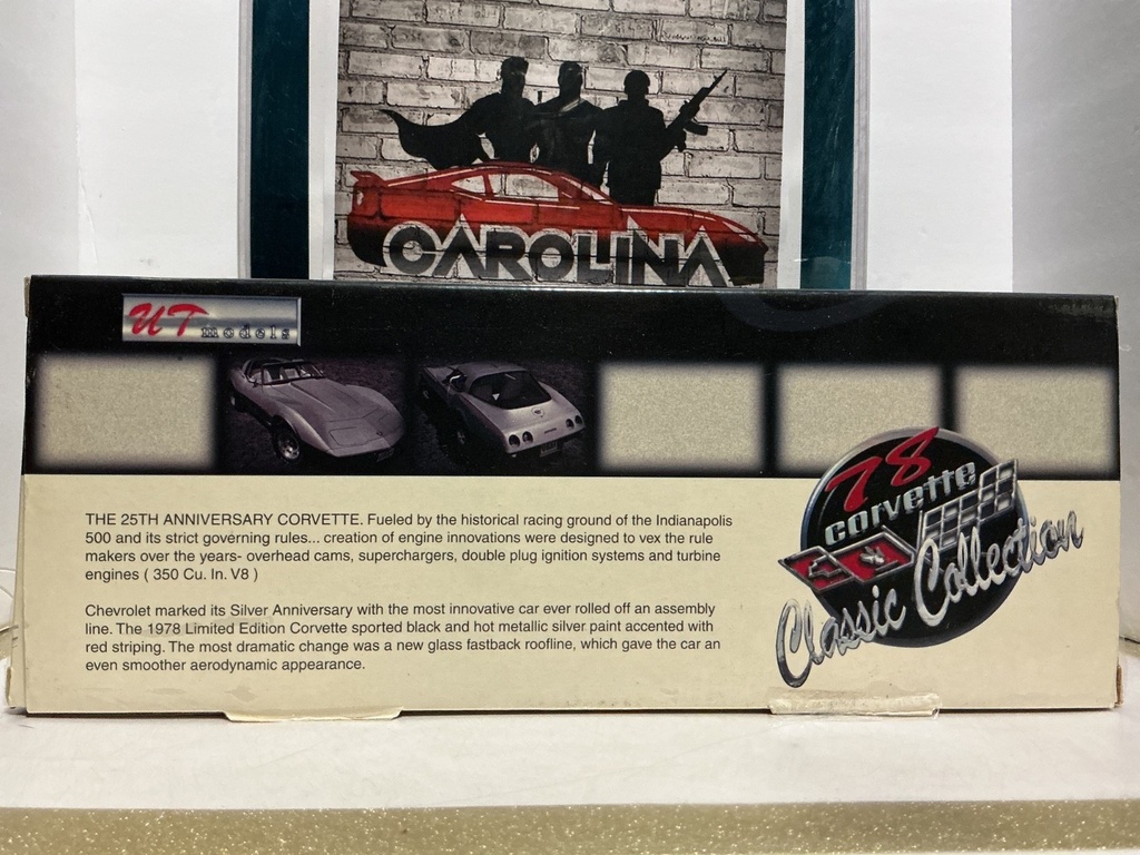1:18 UT MODELS 78 CORVETTE CLASSIC COLLECTION image