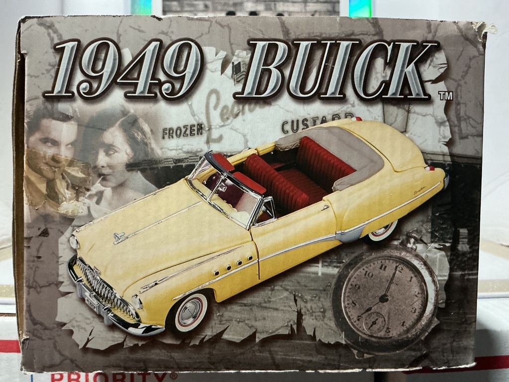 1:18 MOTORMAX 1949 BUICK RED image