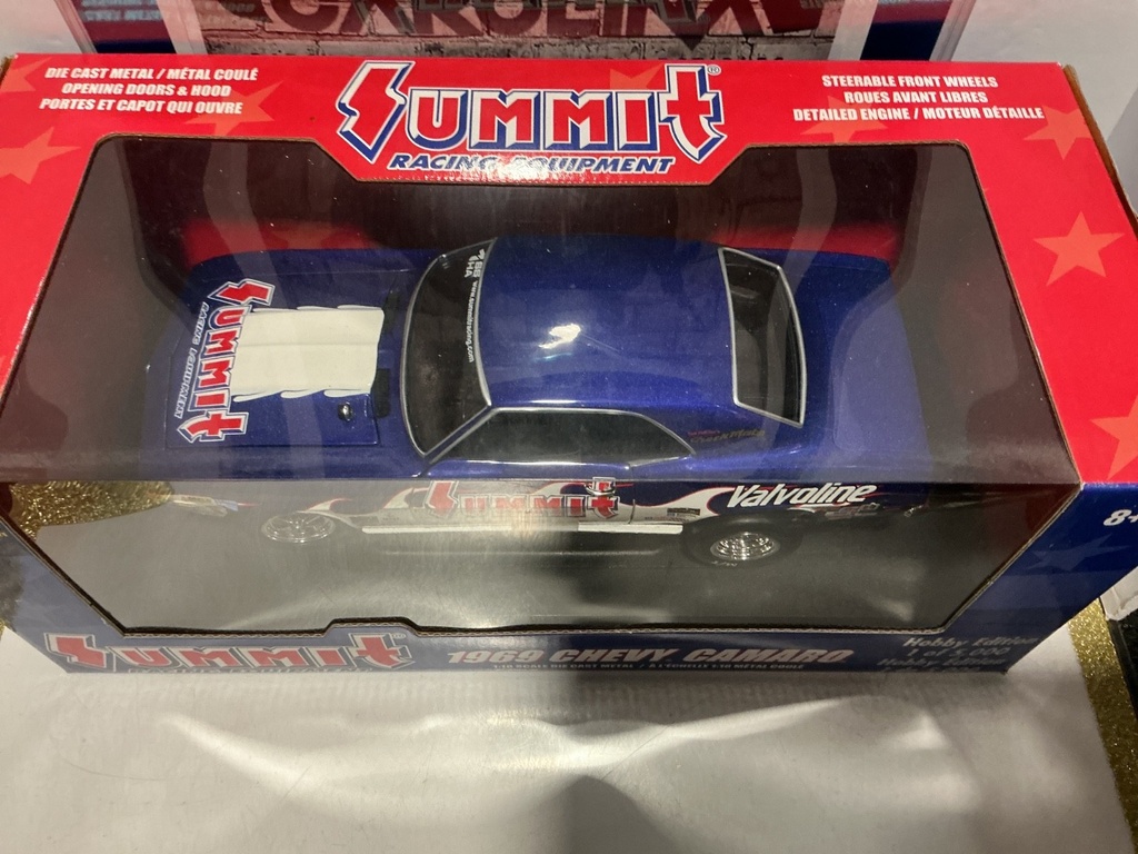 1:18 ERTL 1969 CHEVY CAMERO image