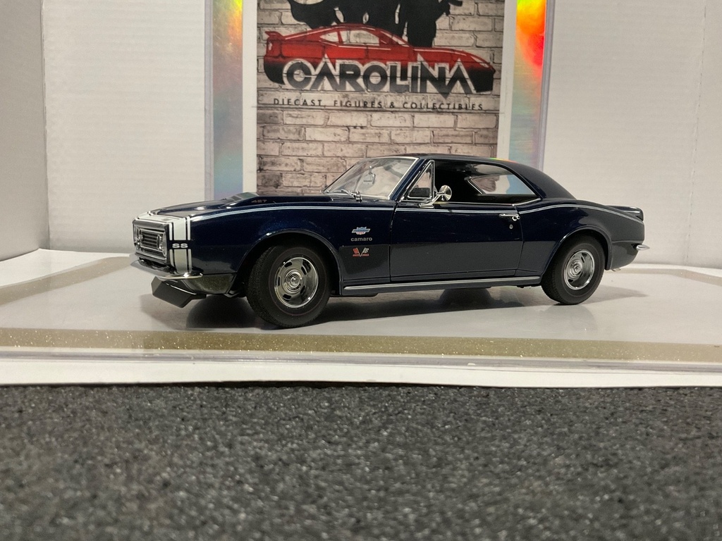 1:18 EXACT DETAIL  1967 YENKO SS 427 CAMARO image