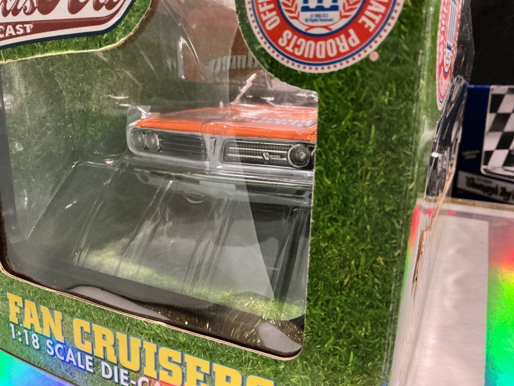 1:18 DIE CAST PROMOTIONS FAN CRUISERS LONG HORNS FOOTBALL image