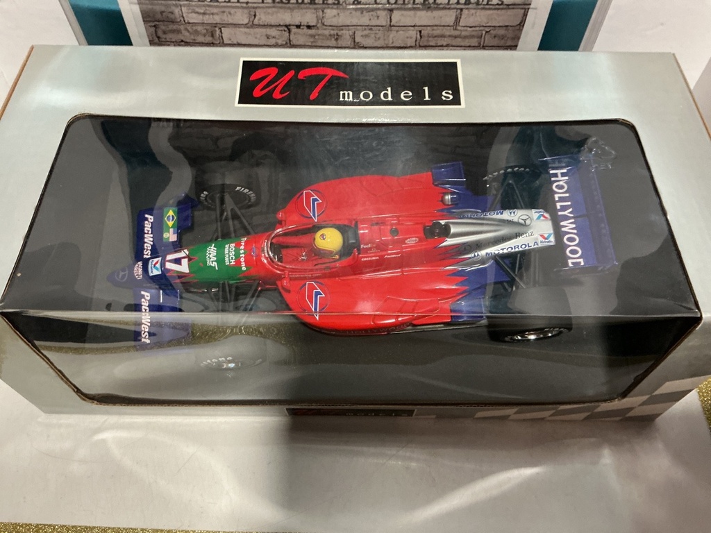 1:18 UT MODELS PACWEST RACING TEAM image
