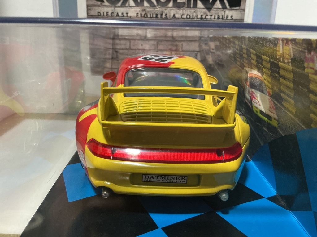 1:18 MCT SPECIAL EDITION FAMOUS CAR - PORSCHE RACING CAR image