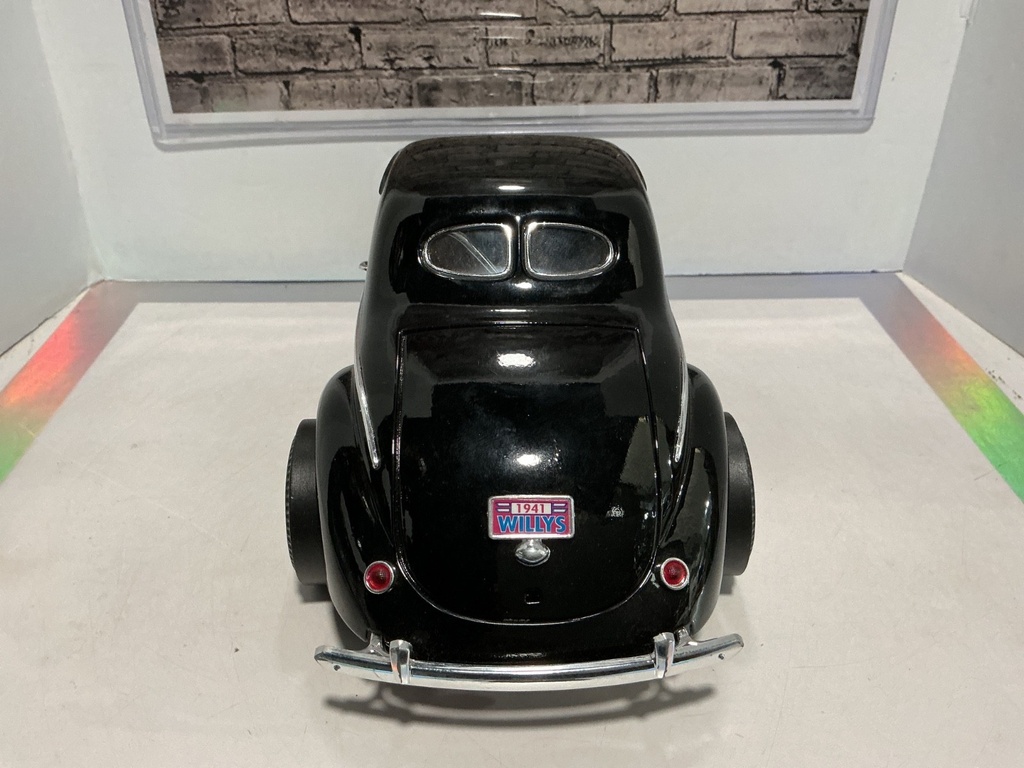 1:18 ROAD LEGENDS 1941 NILLYS image