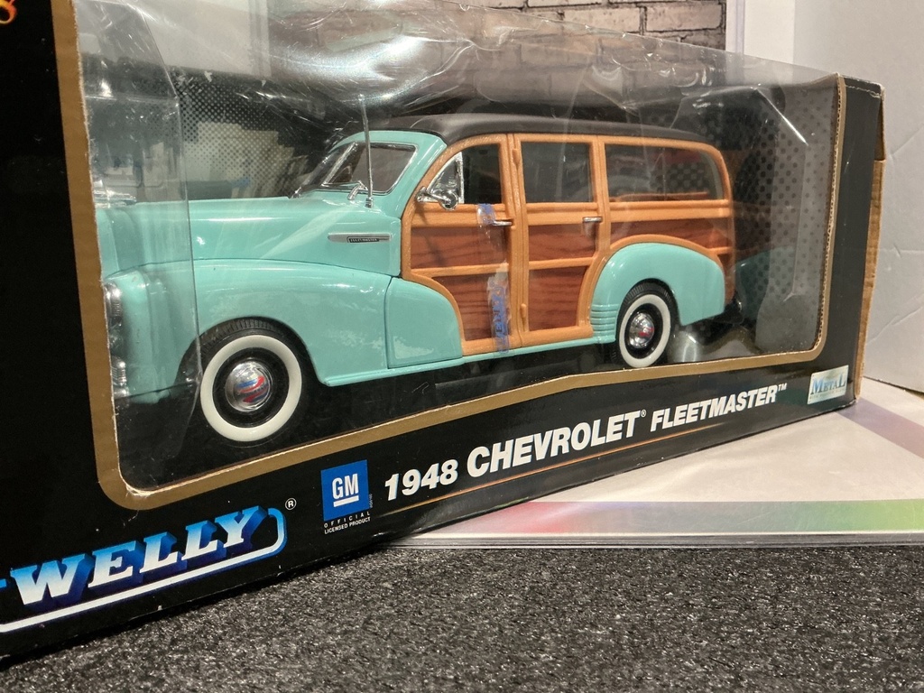 1:18 WELLY 1948 CHEVROLET FLEETMASTER image