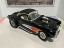 1:18 ROAD SIGNATURE 1957 CHEVROLET CORVETTE image
