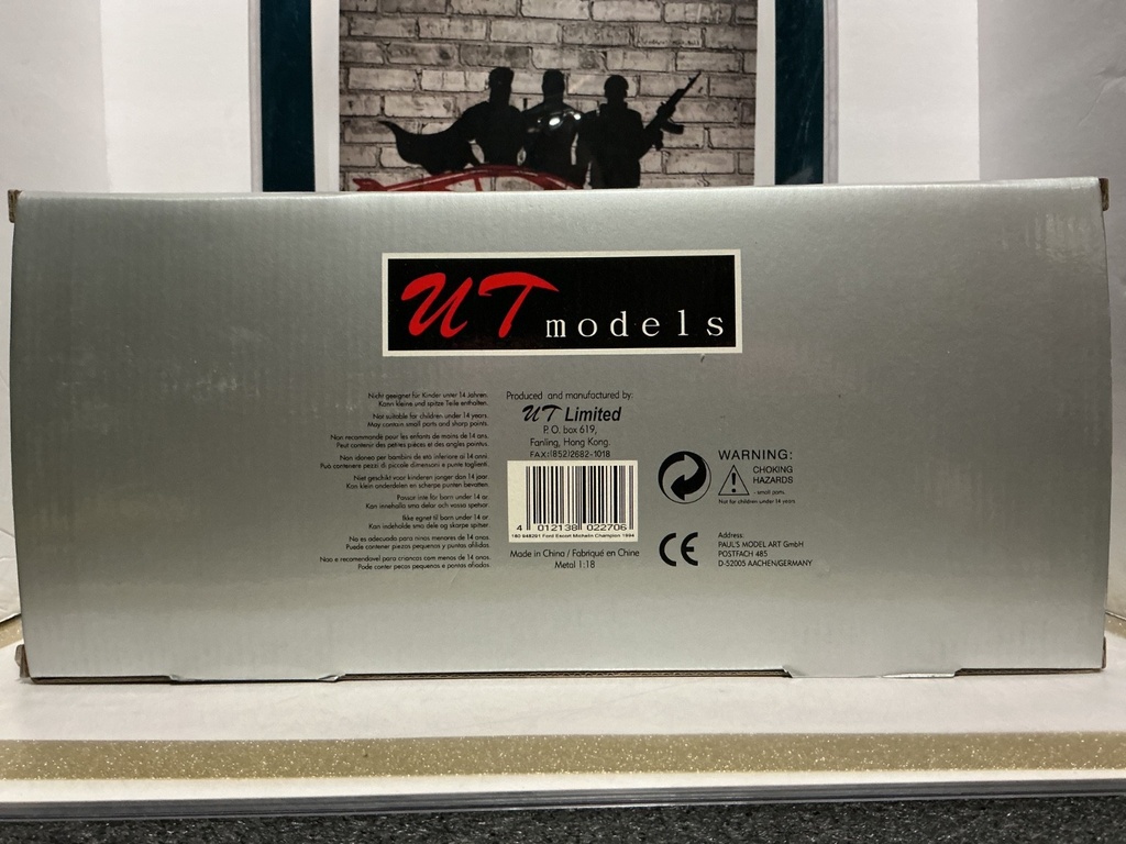 1:18 UT MODELS ESCORT RS COSWORTH RACING COLLECTION image