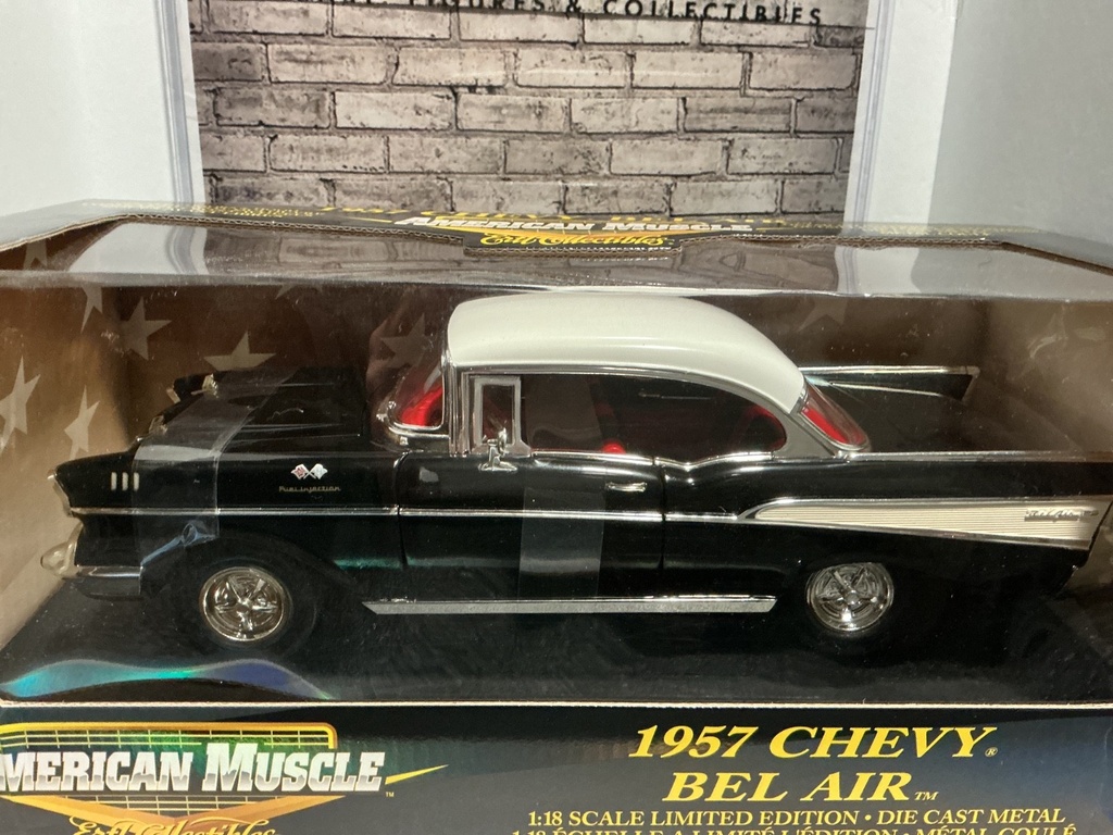 1:18 ERTL 1957 CHEVY BEL AIR image