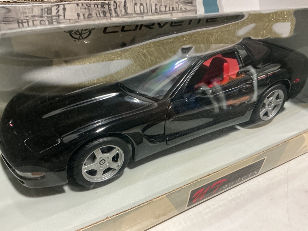 1:18 UT MODELS CHEVROLET COLLECTION image