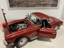 1:18 ERTL G19 FFITI 1962 CHEVY CORVETTE image