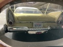 1:18 MOTORMAX TIMELESS CLASSICS - 1958 PLYMOUTH FURY YELLOW ON WHITE image