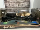 1:18 MAISTO MERCEDES-BENZ 300S (1955) image