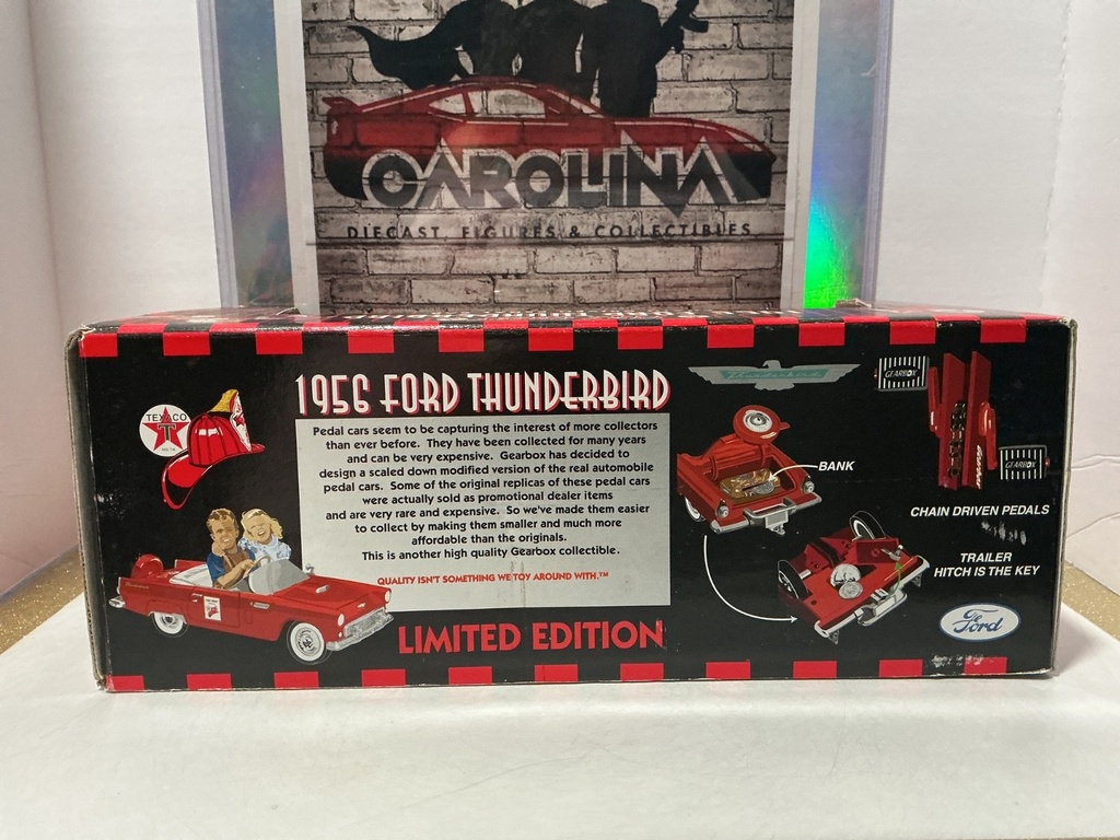 1:18 GEARBOX TEXACO FIRE CHIEF SERIES #3 1956 FORD THUNDERBIRD image