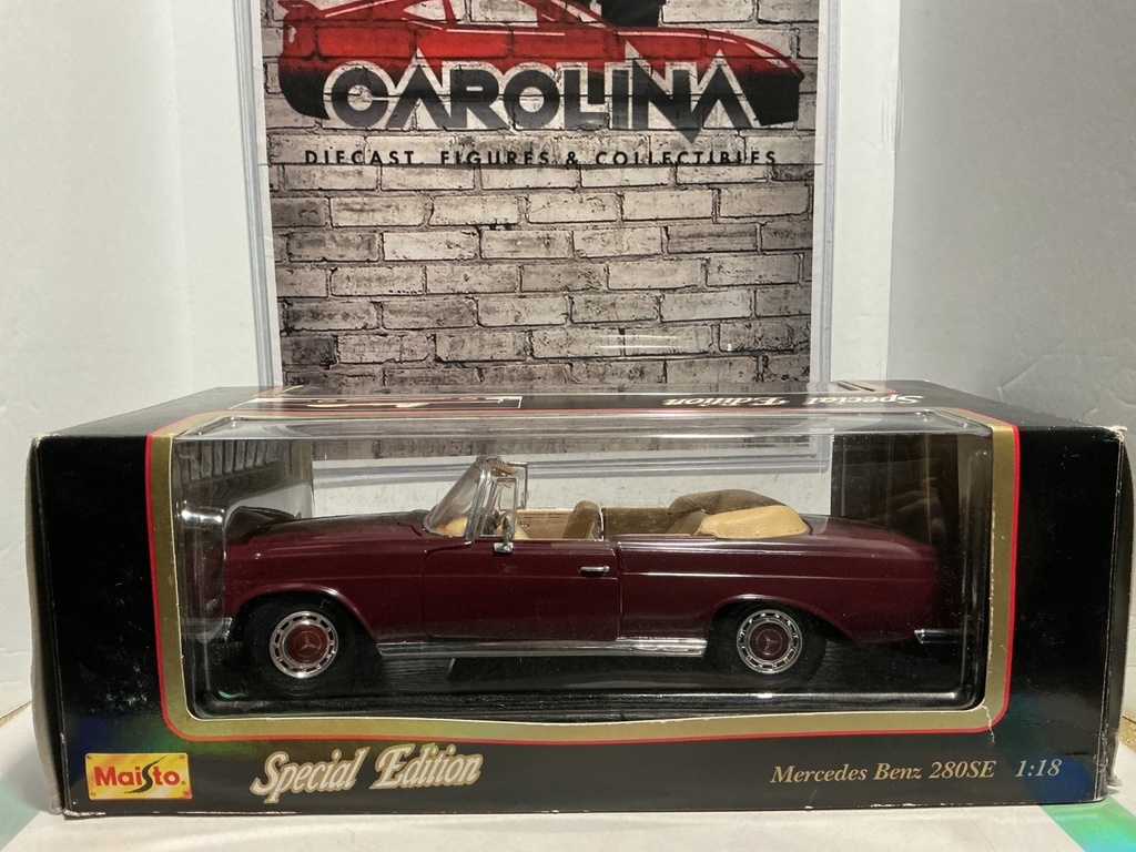 1:18 MAISTO MERCEDES-BENZ 280SE 1966 image