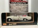 1:18 MAISTO MERCEDES-BENZ 280SE 1966 *BOX DAMAGE* image