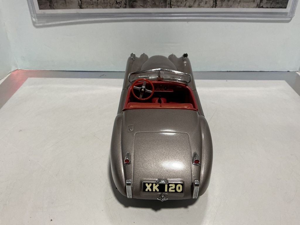1:24 DANBURY MINT 1949 JAGUAR XK120 image