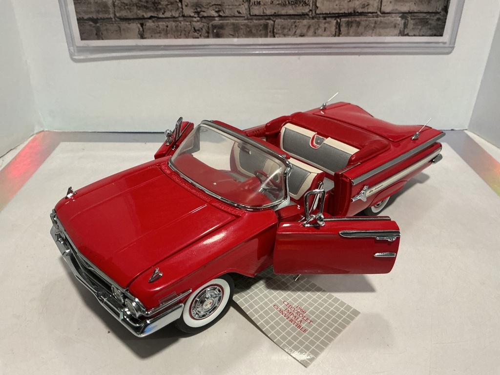 1:24 FRANKLIN MINT B11WU01 1960 CHEVORLET CONVERTIBLE image