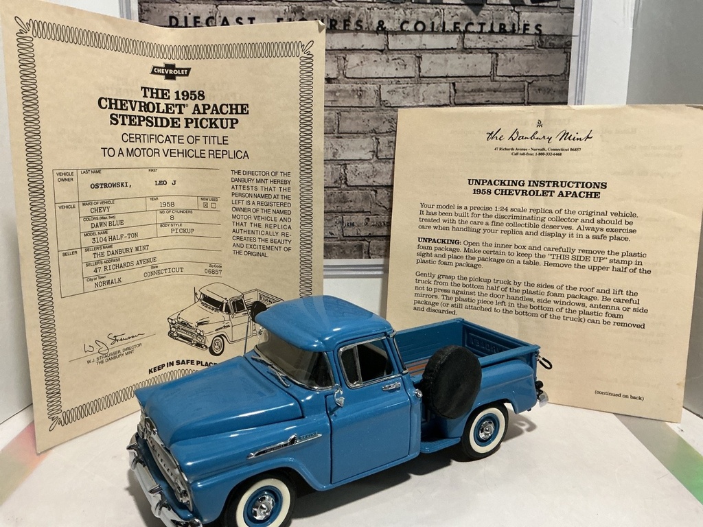 1:24 DANBURY MINT 1958 CHEVROLET APACHE image