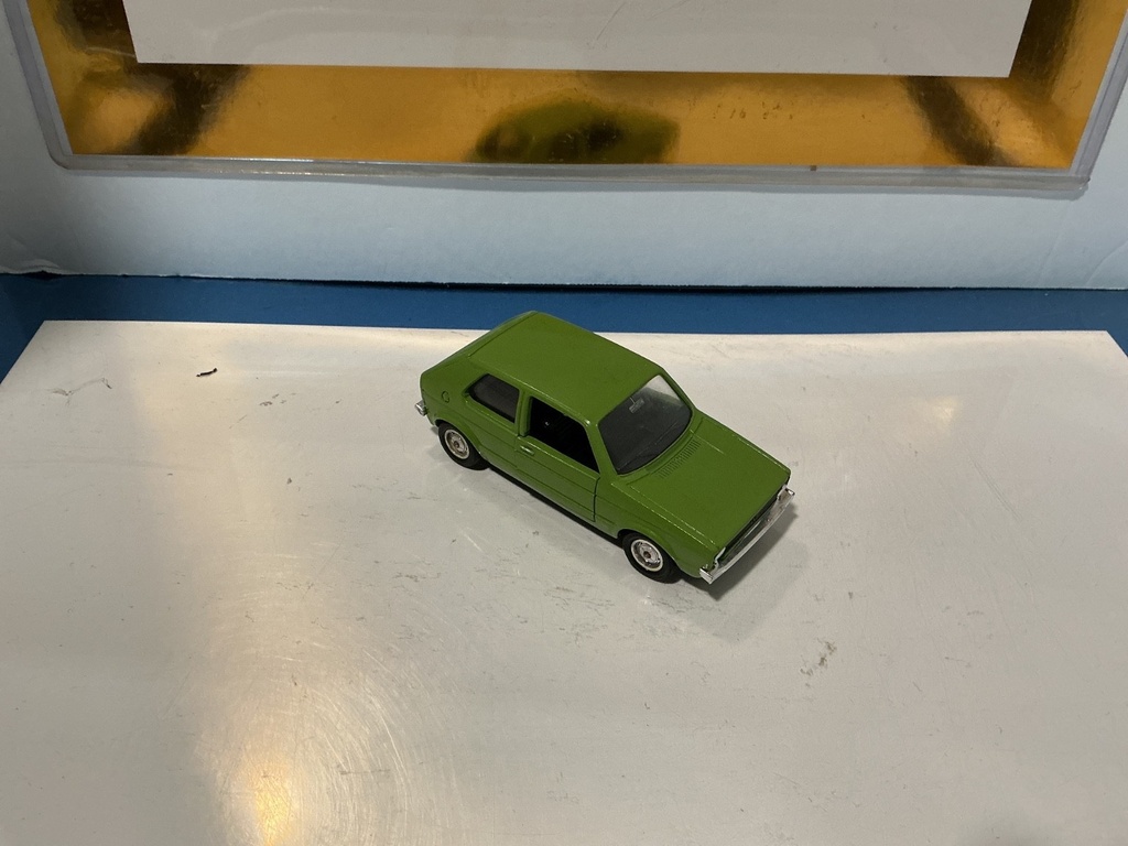 1:43 SOLIDO MADE IN FRANCE VOLKSWAGEN GOLF image