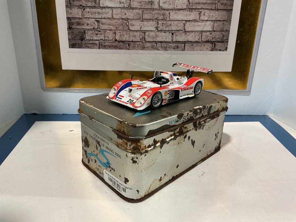 1:43 SPARK LOLA B2K/10 #20 TALKLINE LE MANS 2000 image