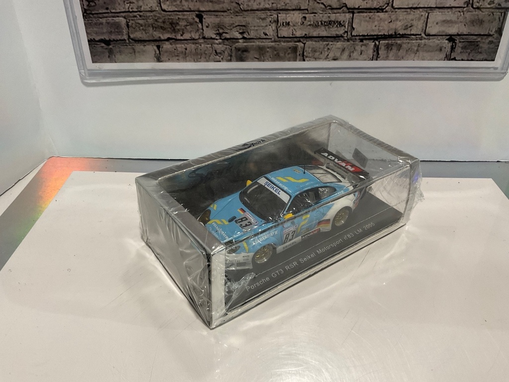 1:43 SPARK PORSCHE GT3 RSR SEIKEL MOTORSPORT N83 LM 2005 image