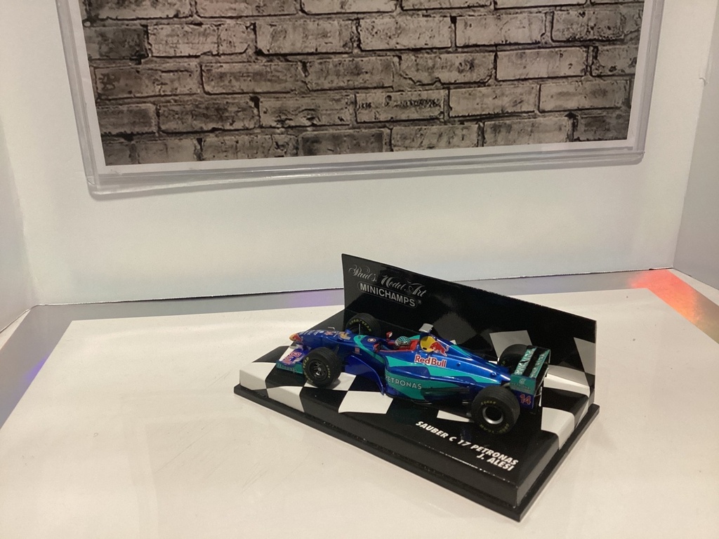 1:43 MINICHAMPS F1 SAUBER C 17 PETRONAS J. ALESI image