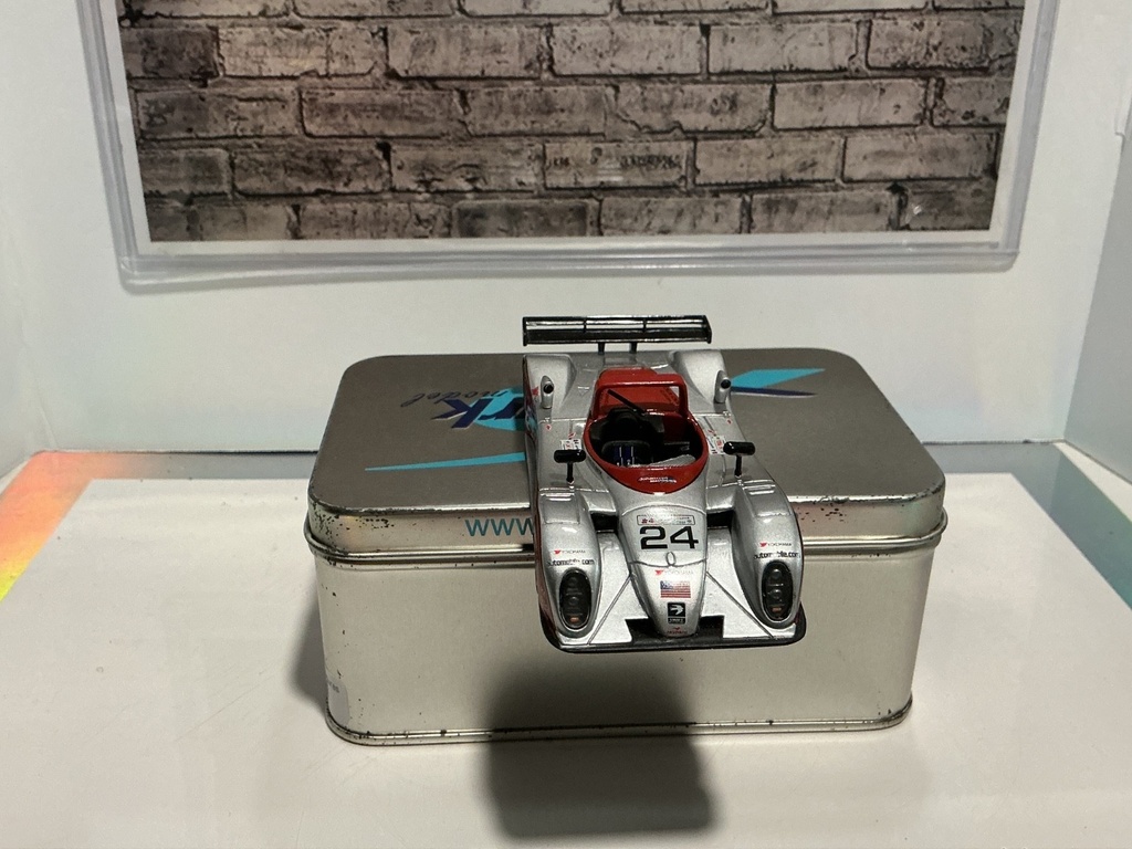 1:43 SPARK REYNARD 2KQ #24 LE MANS 2000 image
