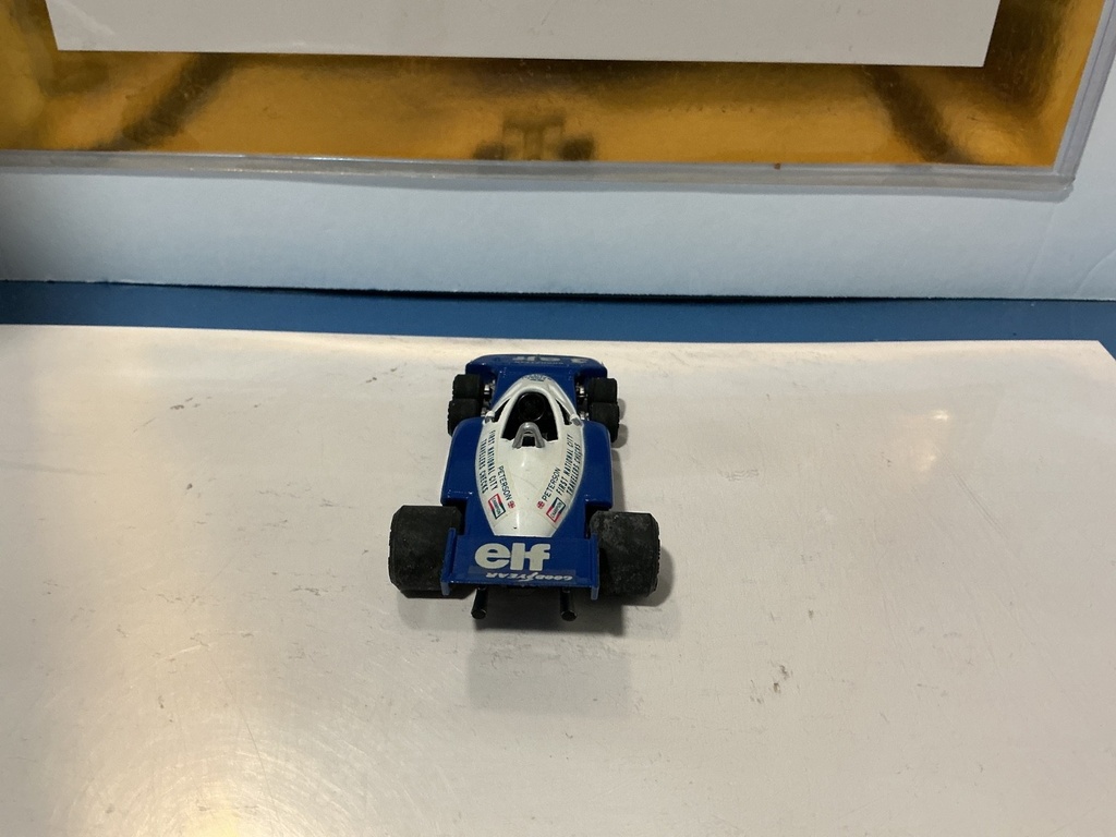 1:43 HUBLEY MADE IN JAPAN TYRRELL P34 image