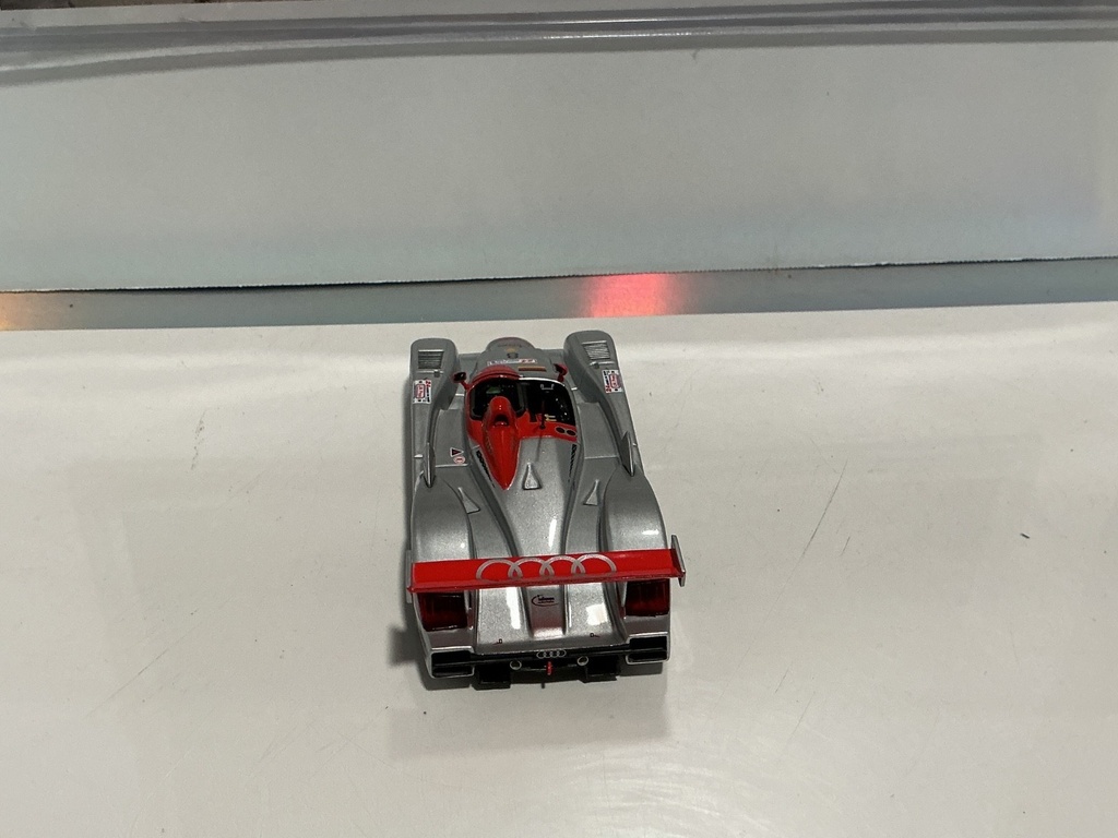 1:43 ONYX AUDI R8 #8 image