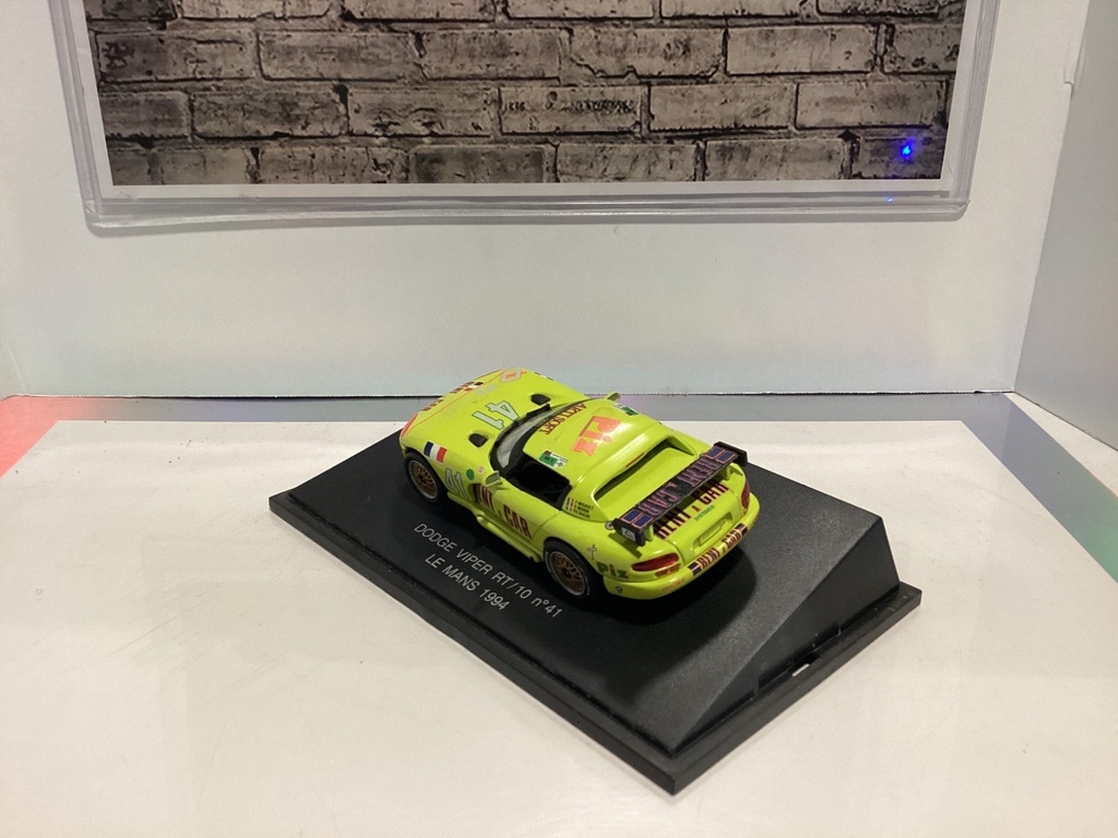 1:43 UNIVERSAL HOBBIES DODGE VIPER RT/10 n41 LE MANS 1994 #41 image