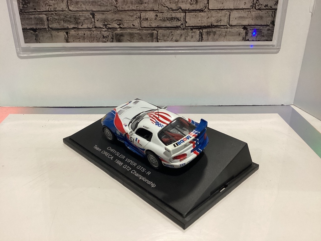 1:43 UNIVERSAL HOBBIES VIPER GTS-R TEAM ORECA 1998 GT2 CHAMPIONSHIP image