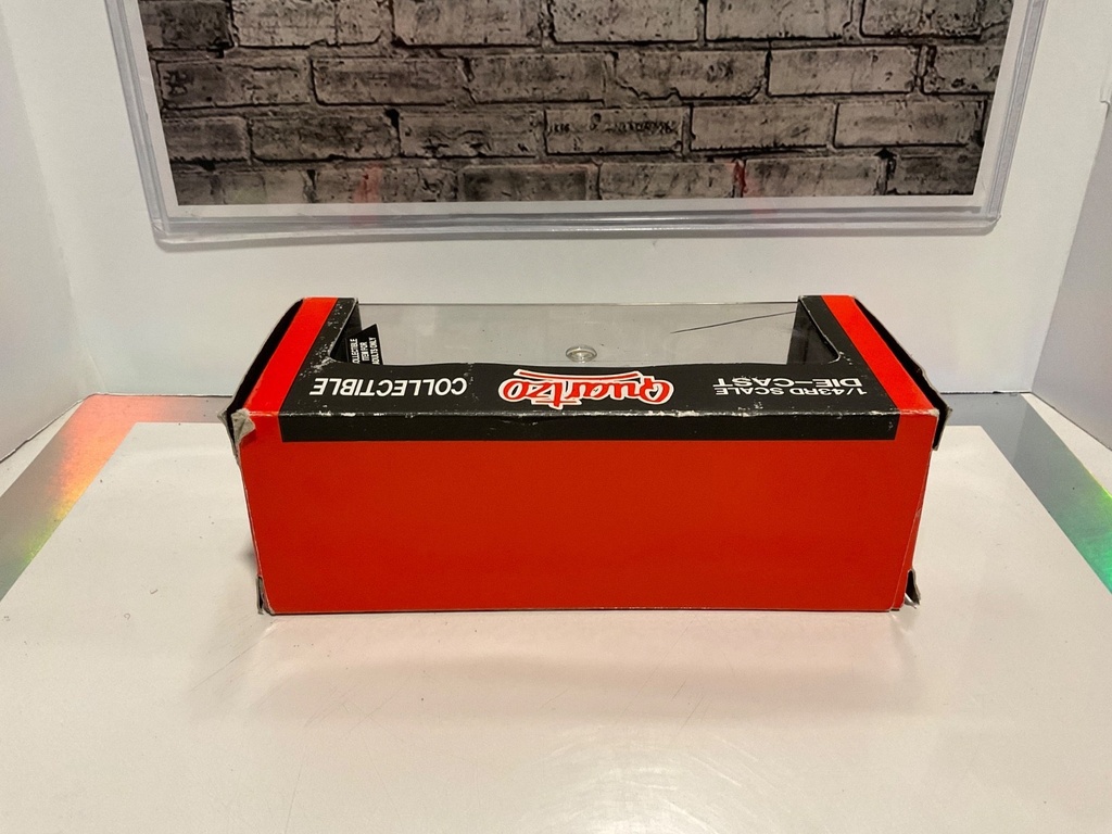 1:43 QUARTZO CARLING BLACK LABEL #58 COLLECTIBLE image